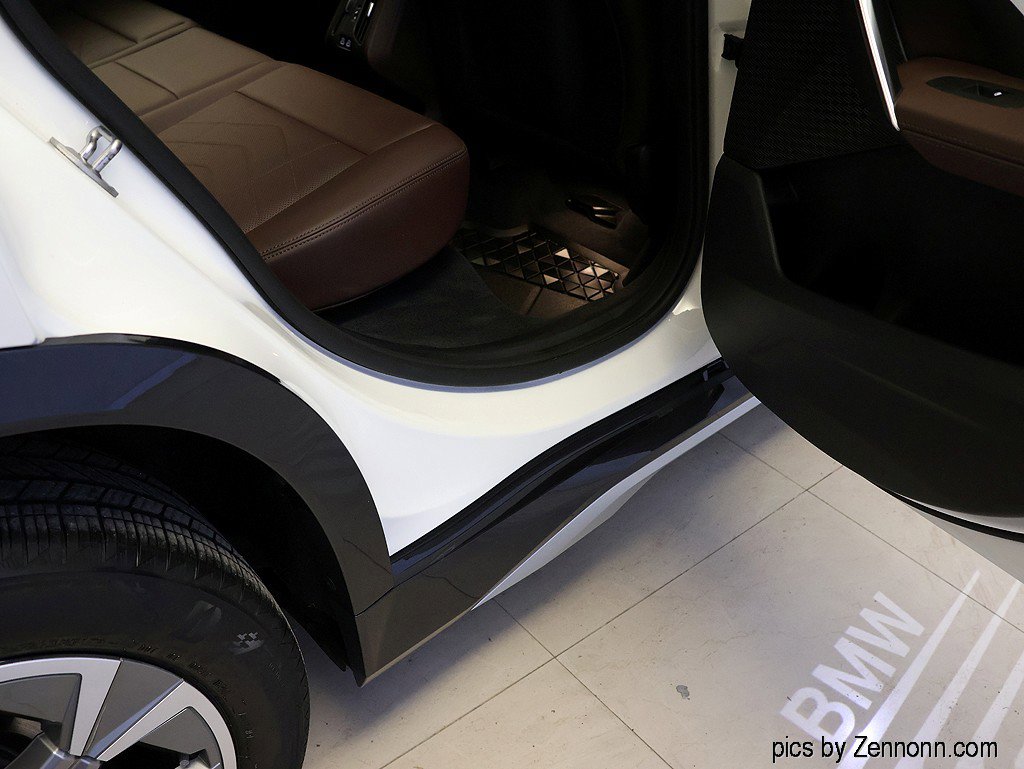 Certified 2025 BMW X1 xDrive28i w/ Technology Package image 34