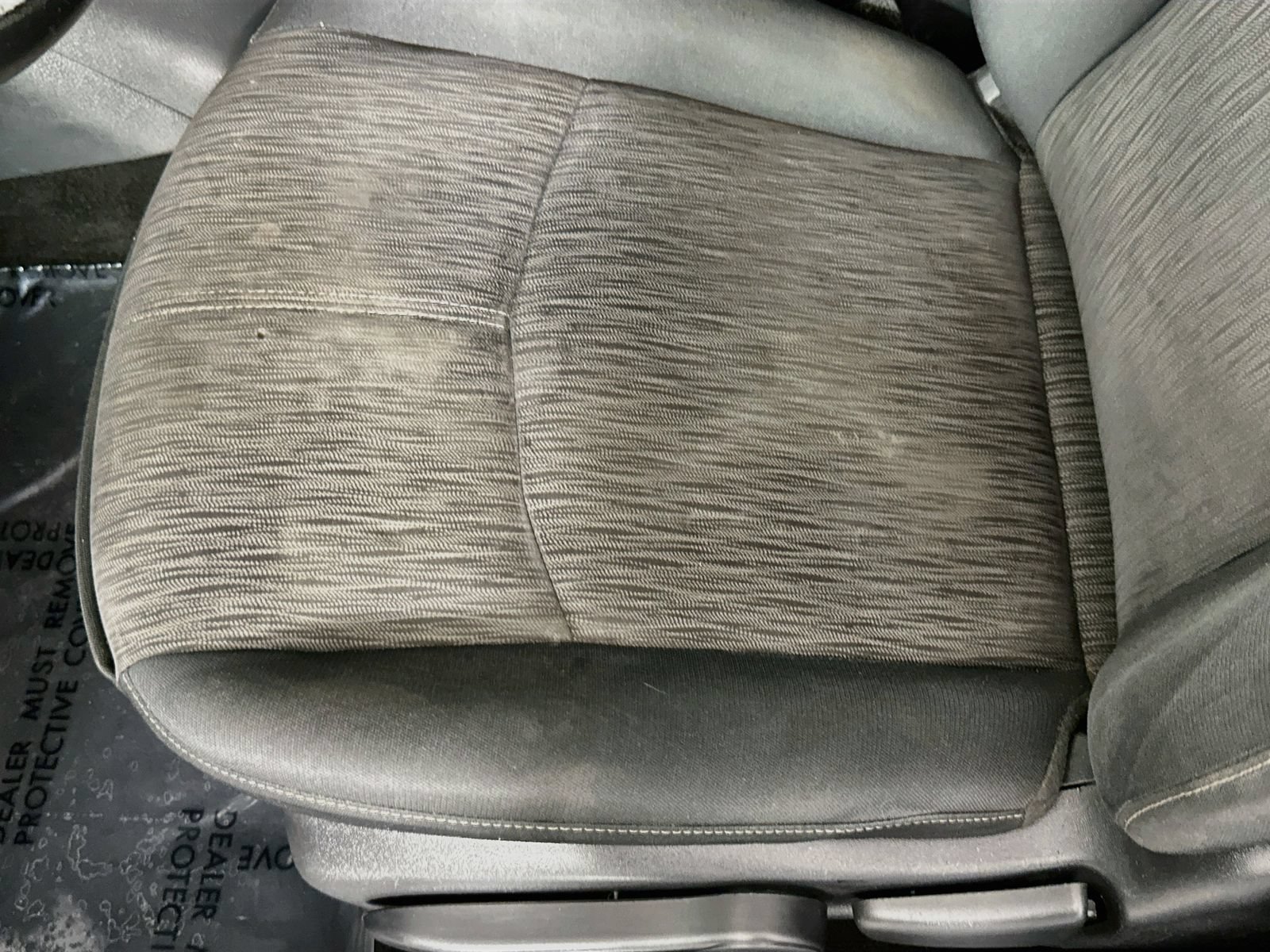 Used 2015 Nissan Sentra SV FWD image 17