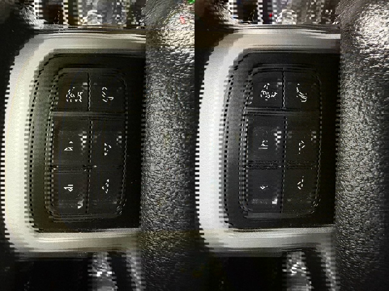 Used 2022 RAM 2500 Big Horn w/ Level C Equiment Group image 17