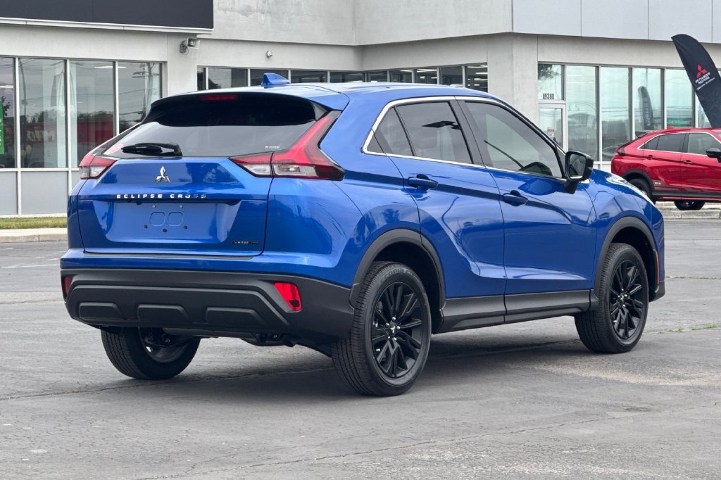 New 2026 Mitsubishi Eclipse Cross LE AWD/4WD image 7