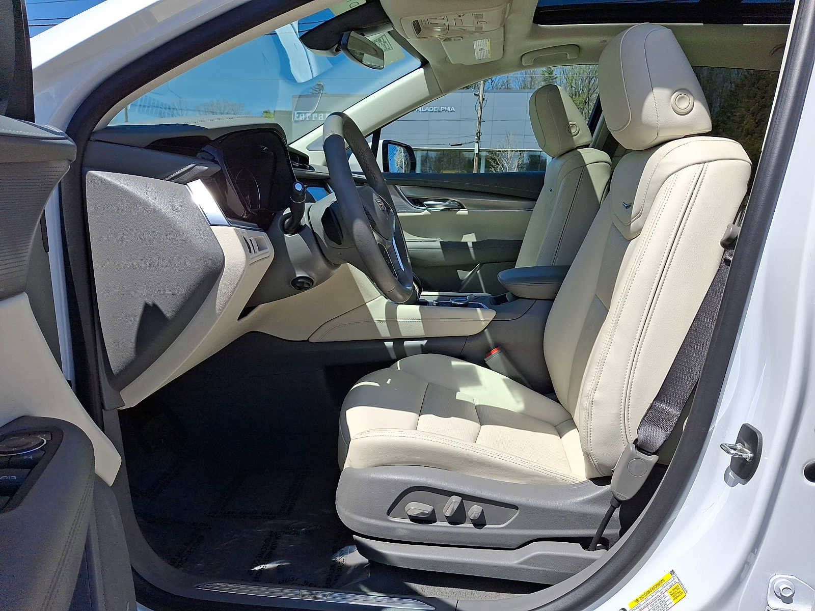 Certified 2023 Cadillac XT5 Premium Luxury image 17