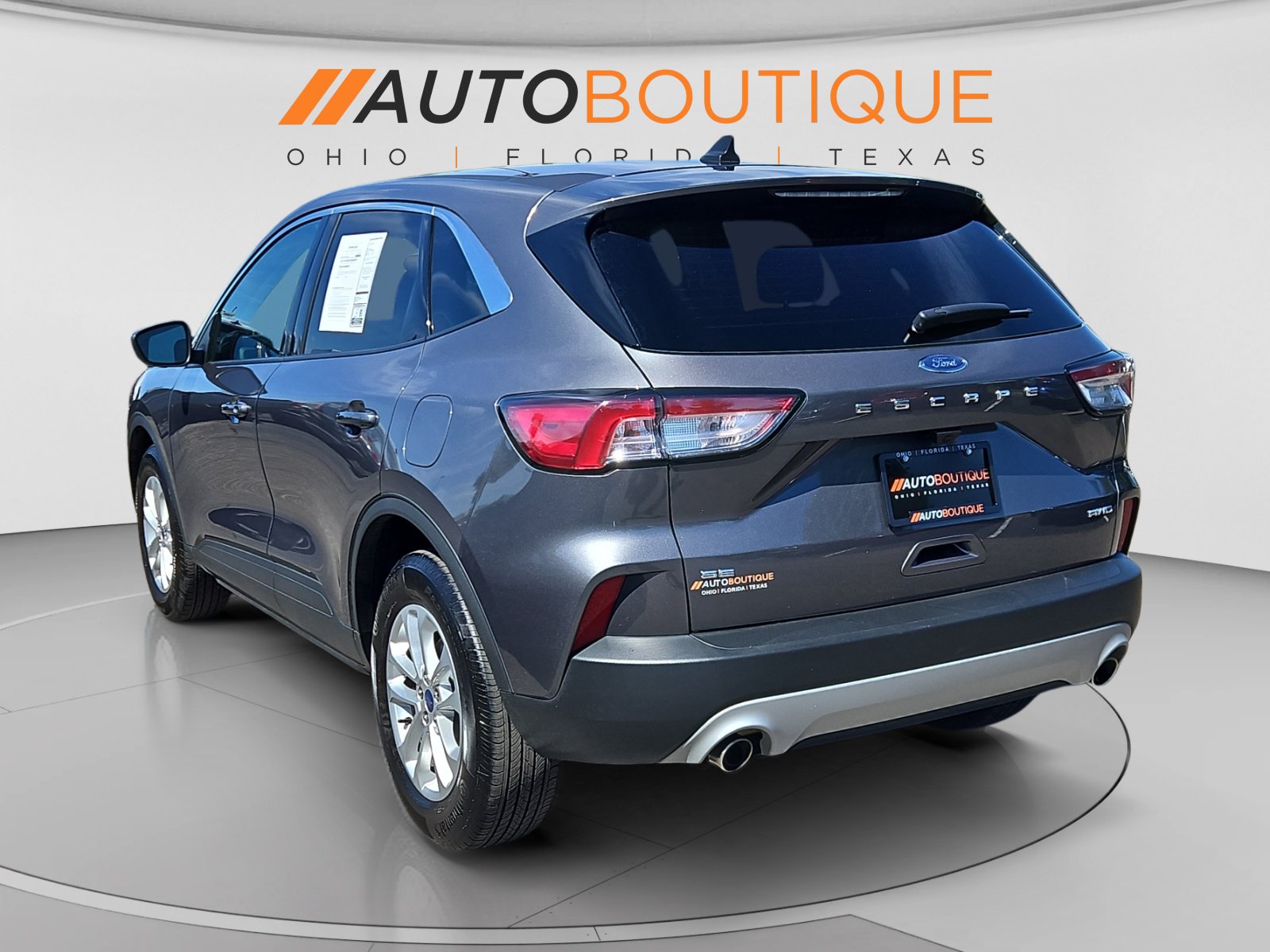 Used 2021 Ford Escape SE w/ Convenience Package AWD/4WD image 3