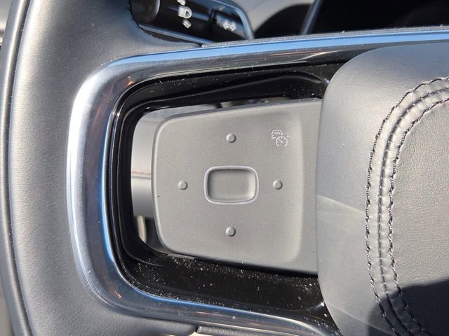 Used 2025 Lincoln Nautilus Reserve w/ Jet Appearance Package image 25