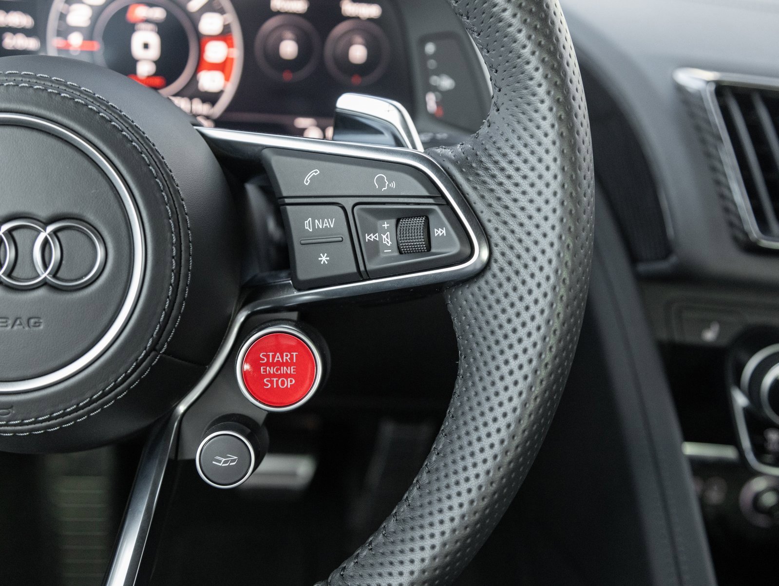 Used 2020 Audi R8 V10 performance image 16