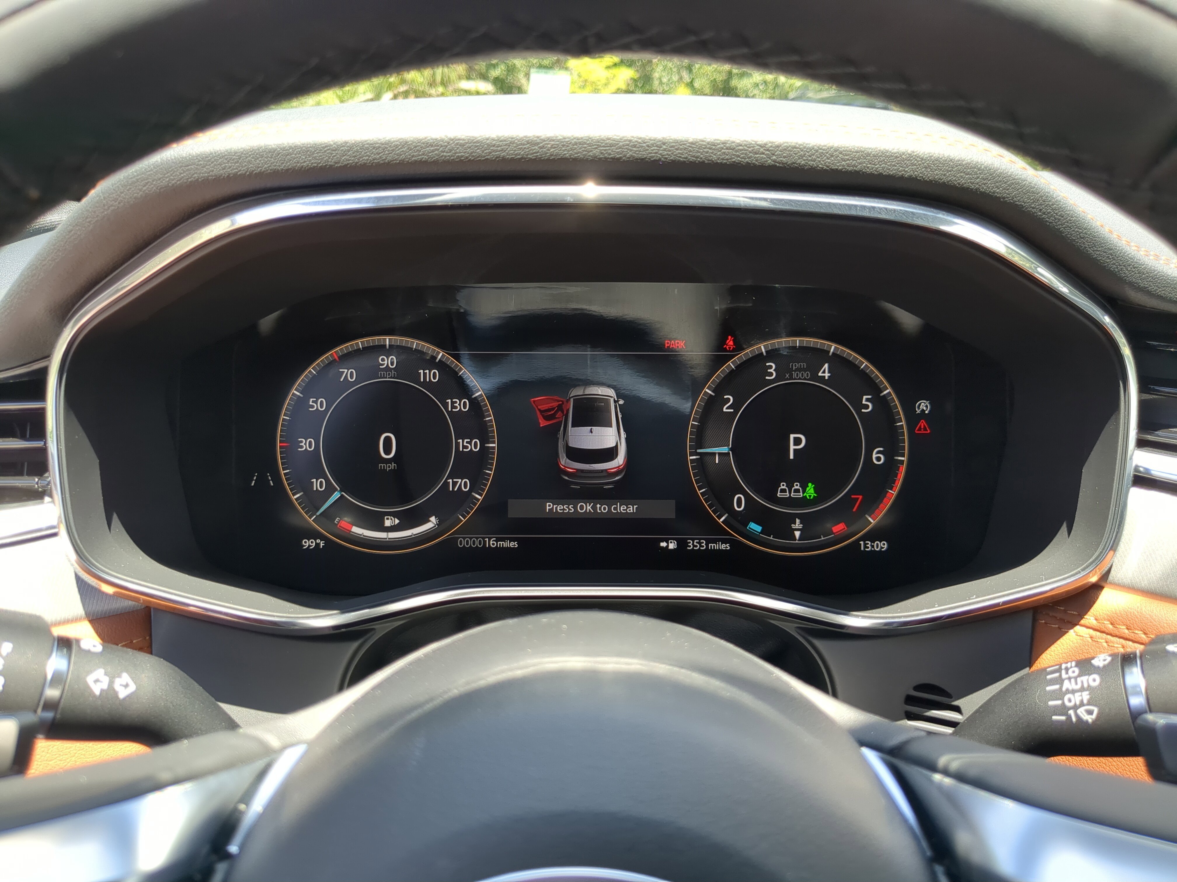 New 2026 Jaguar F-PACE R-Dynamic S AWD/4WD image 31