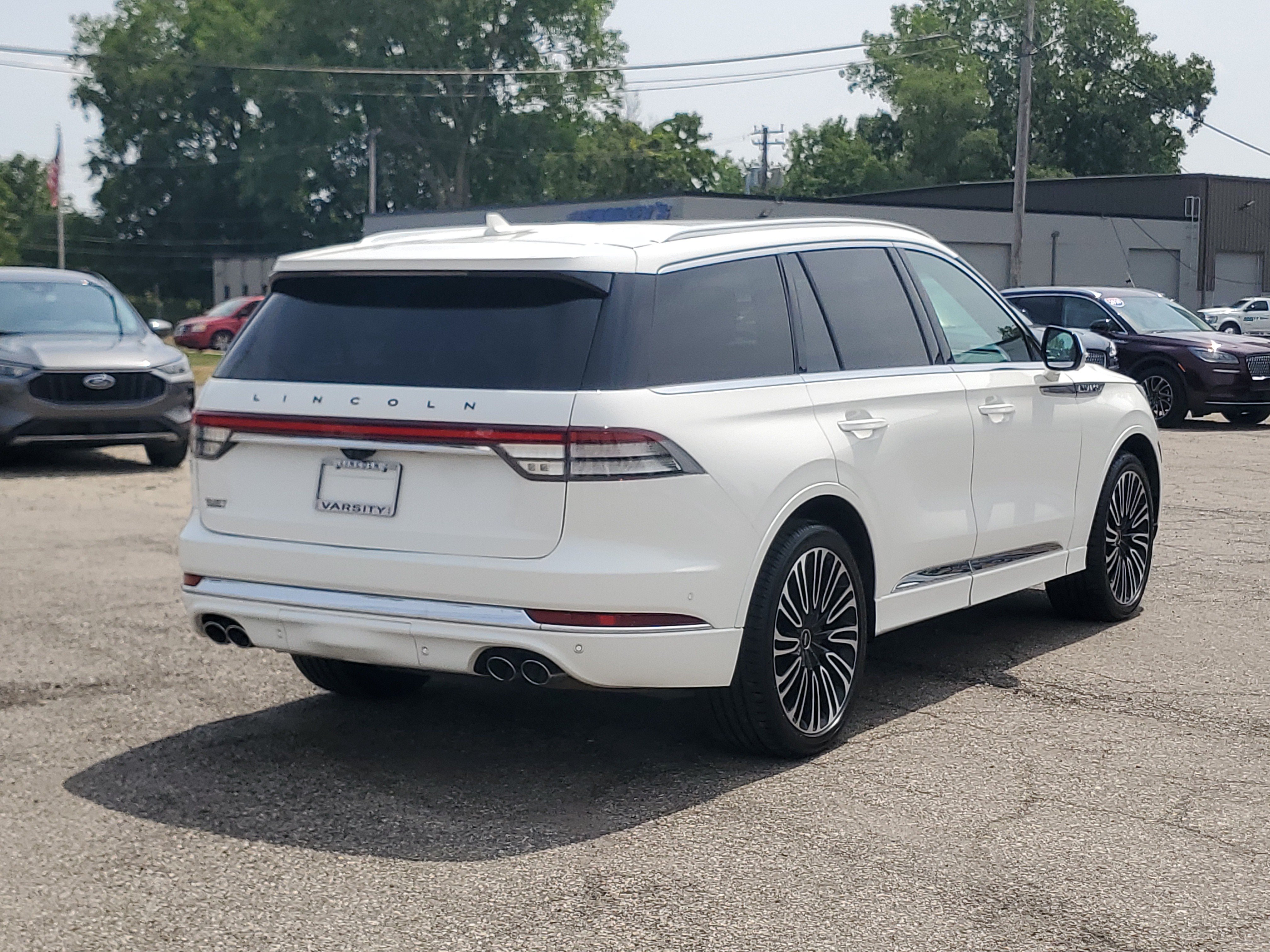 Certified 2022 Lincoln Aviator Black Label w/ Dynamic Handling Package AWD/4WD image 6