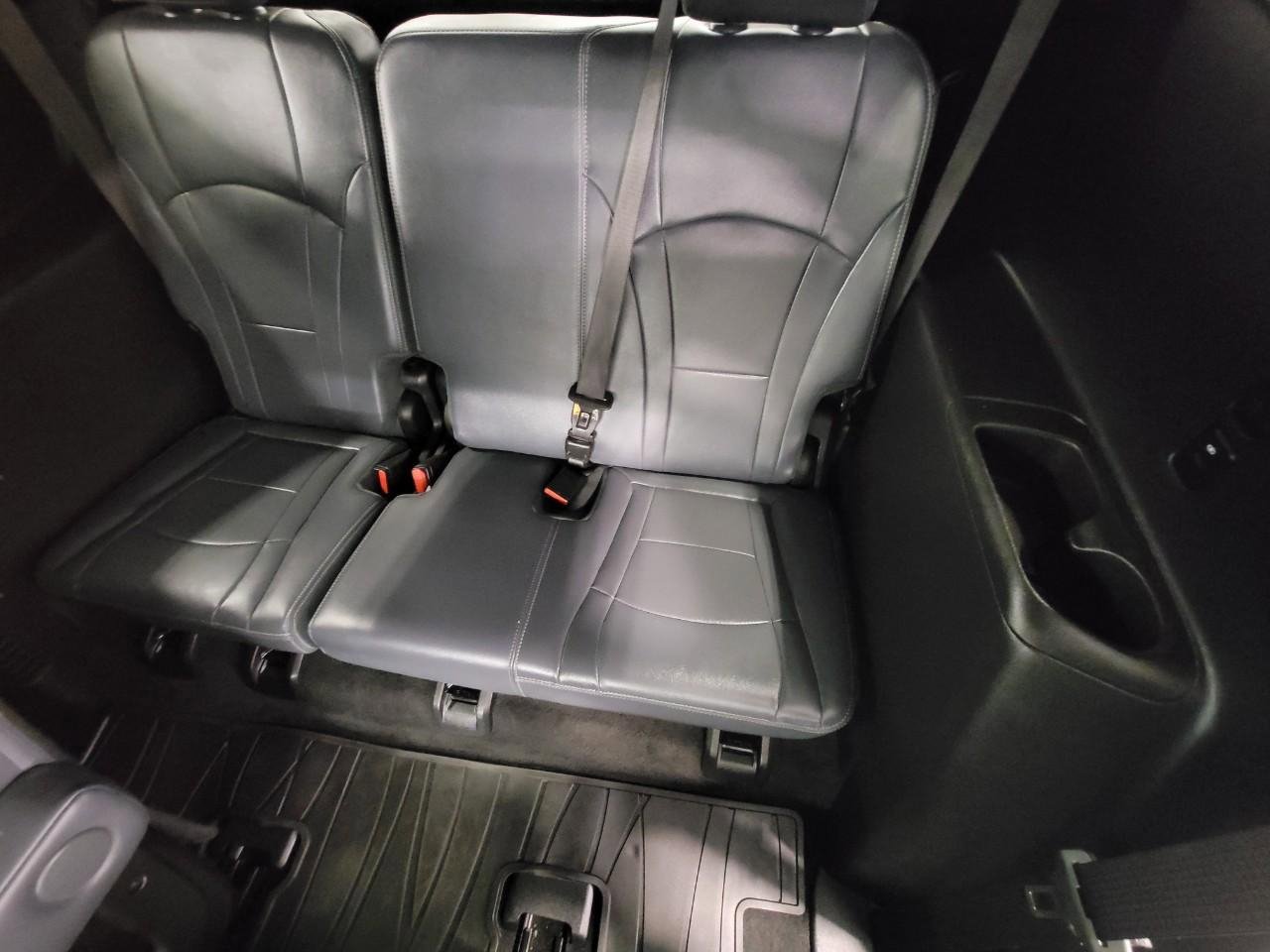 Used 2023 Buick Enclave Essence w/ Experience Buick Package image 25