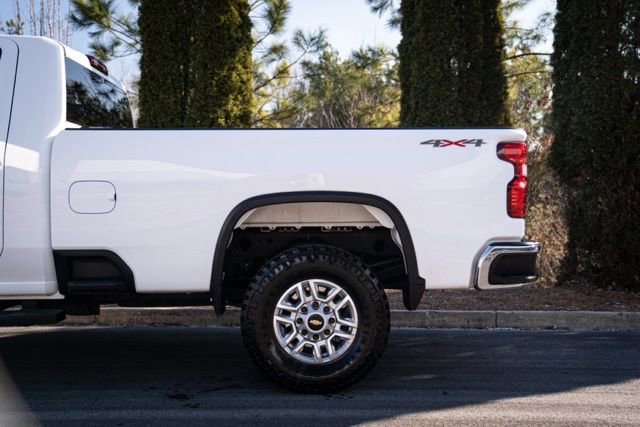 Used 2025 Chevrolet Silverado 2500 LT w/ Convenience Package image 6