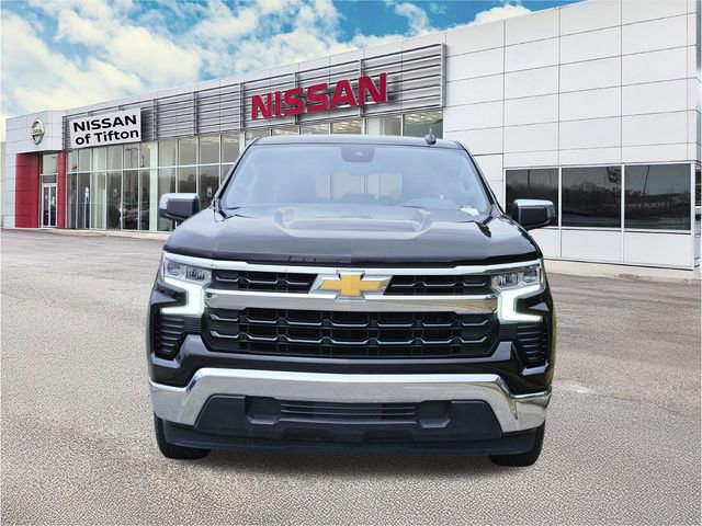 Used 2025 Chevrolet Silverado 1500 LT image 2
