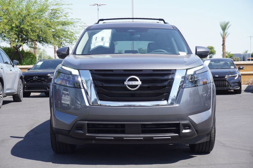 New 2025 Nissan Pathfinder SV image 5