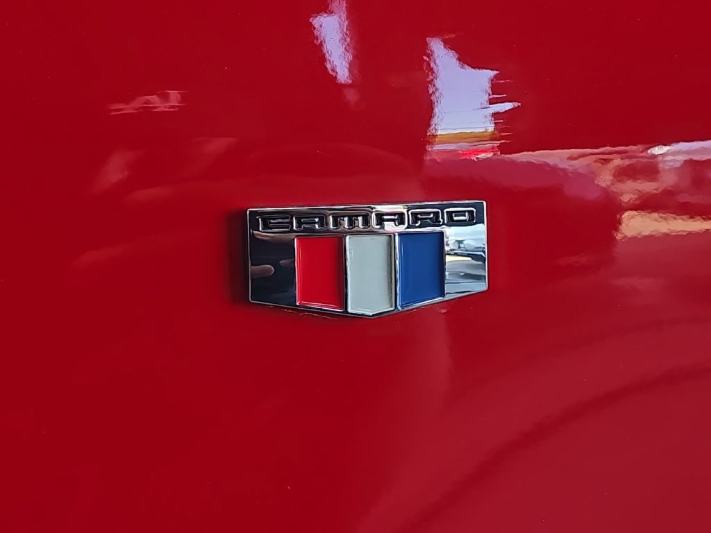 Used 2021 Chevrolet Camaro SS RWD image 23