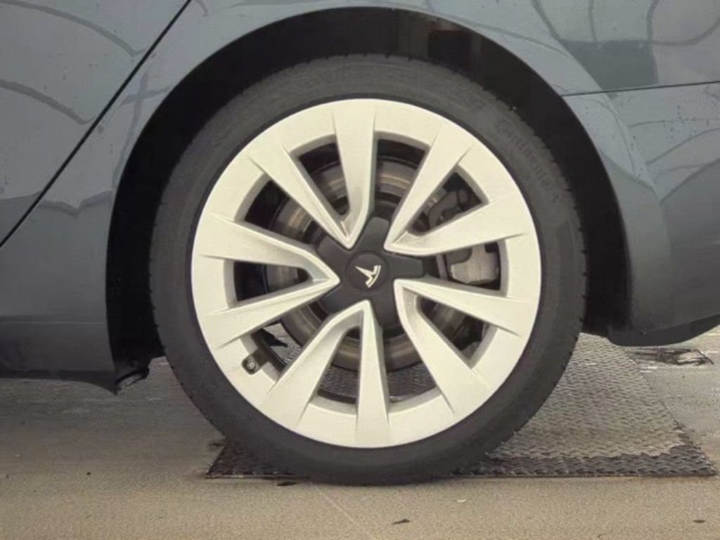 Used 2023 Tesla Model 3 Long Range AWD/4WD image 22