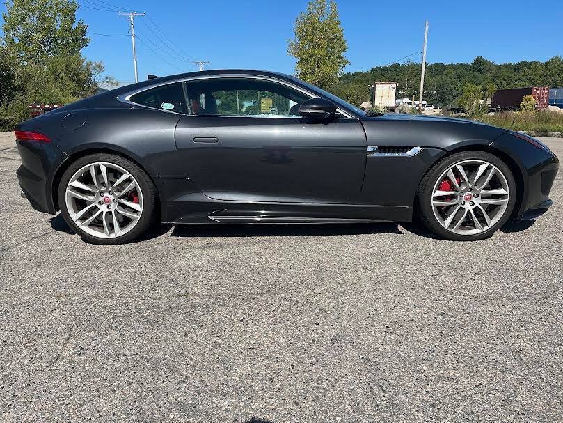 Used 2017 Jaguar F-TYPE R AWD/4WD image 7