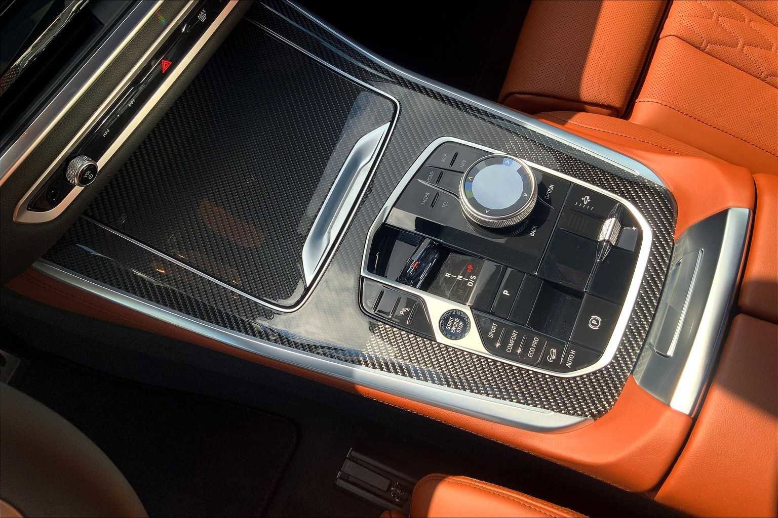 New 2026 BMW X5 M60i image 8