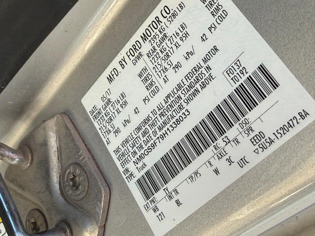 Used 2017 Ford Transit Connect XLT image 28