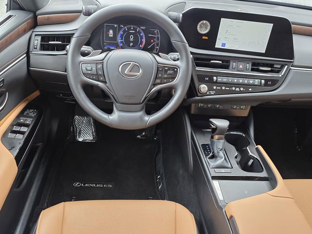 Certified 2024 Lexus ES 350 w/ Premium Package image 11