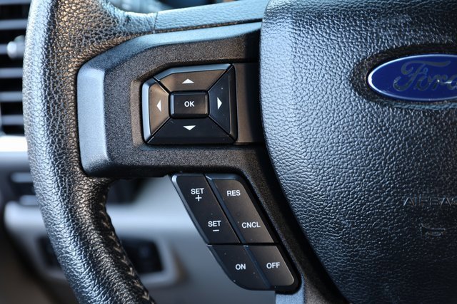 Used 2015 Ford F150 XLT w/ Equipment Group 302A Luxury image 22