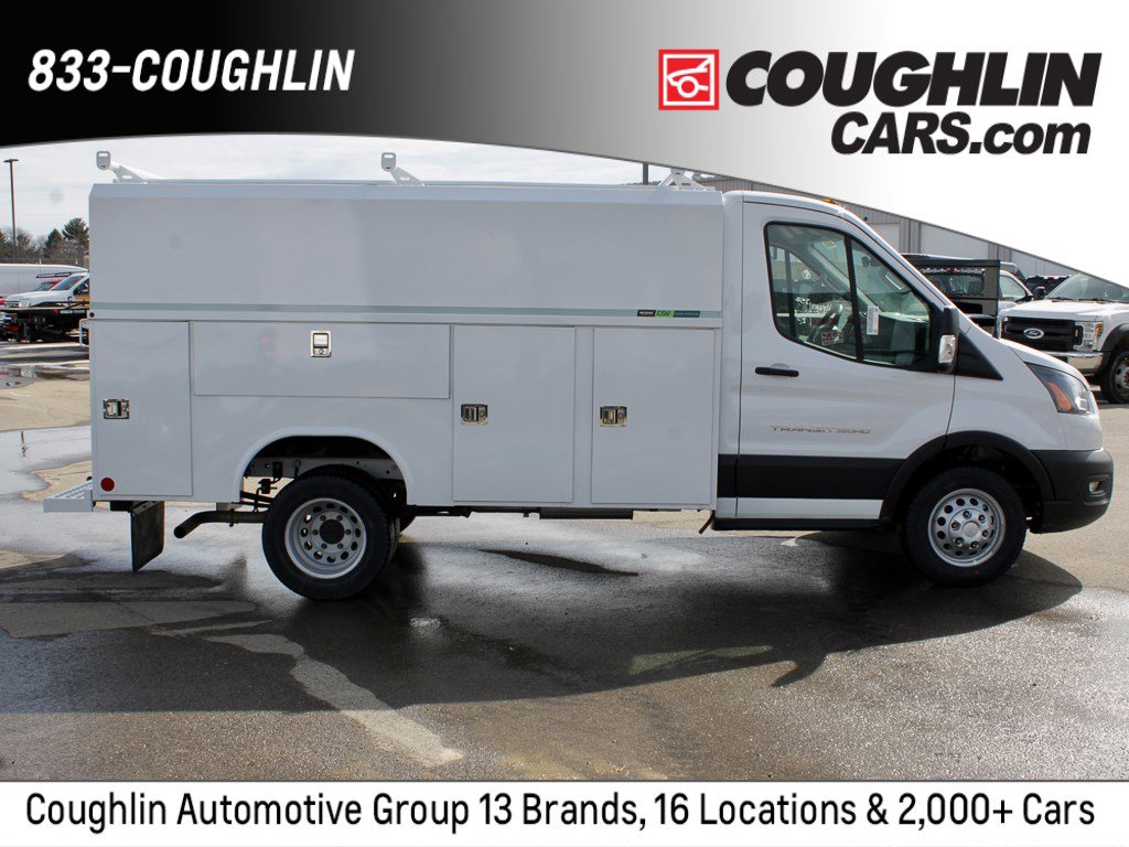 New 2025 Ford Transit 350 DRW w/ Interior Upgrade Package