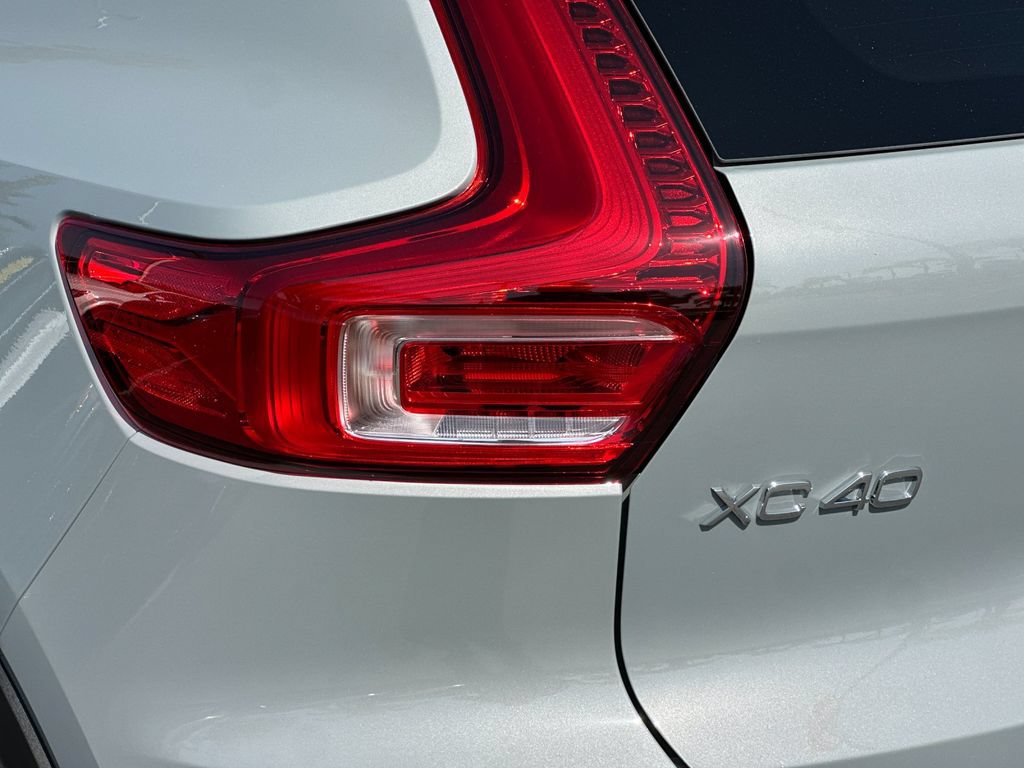 New 2026 Volvo XC40 B5 Plus w/ Protection Package Premier AWD/4WD image 26