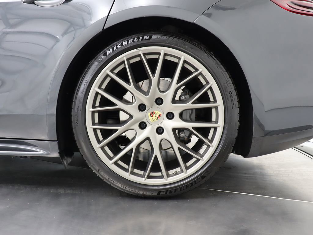 Used 2018 Porsche Panamera 4S AWD/4WD image 54