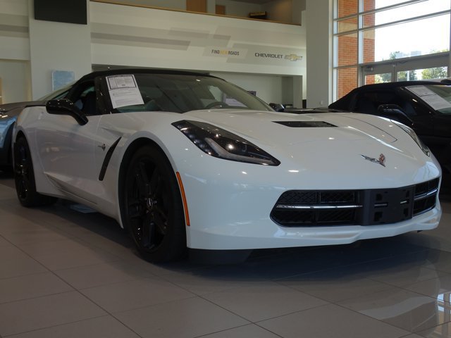 Used 2014 Chevrolet Corvette Stingray Convertible w/ 3LT Preferred Equipment Group RWD image 27