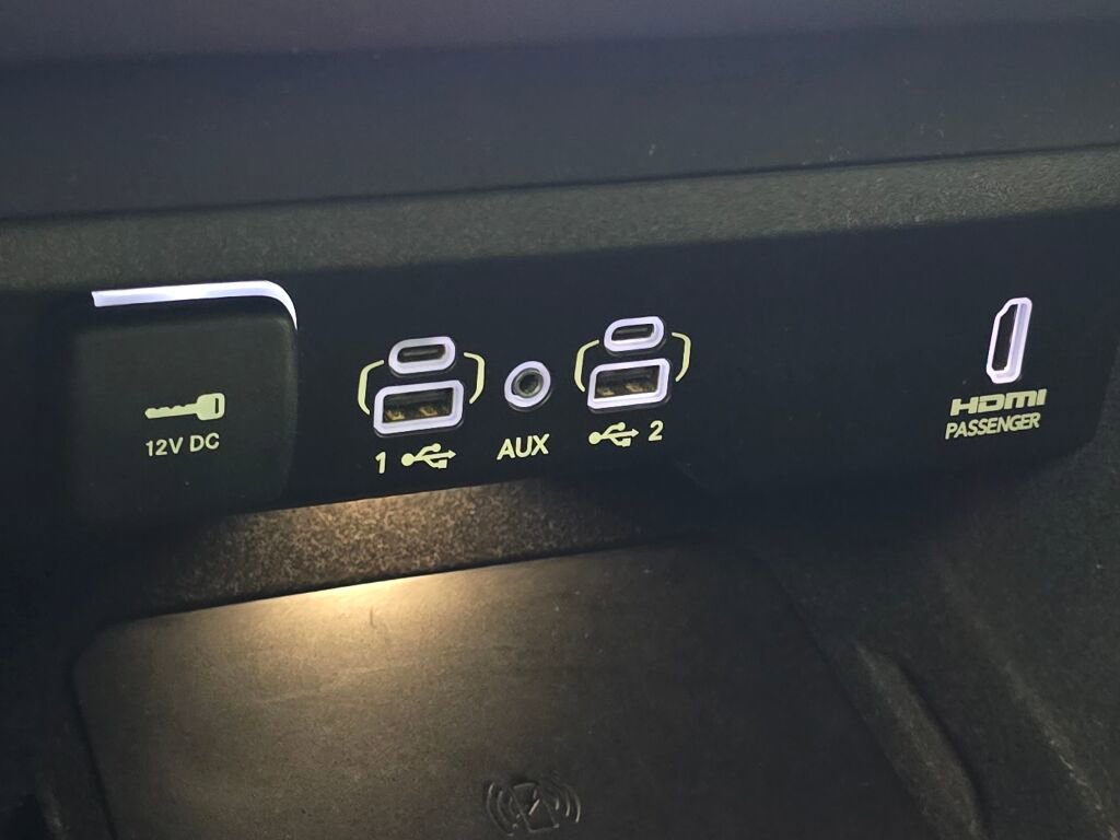 Used 2024 Jeep Grand Wagoneer Series II w/ Quick Order Packagew 28T image 37