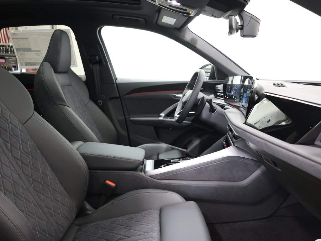 New 2026 Audi SQ5 Premium Plus AWD/4WD image 21