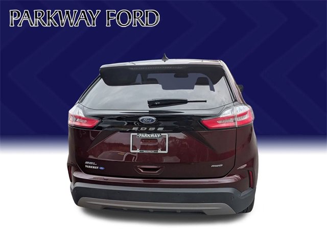 Used 2024 Ford Edge SEL image 6