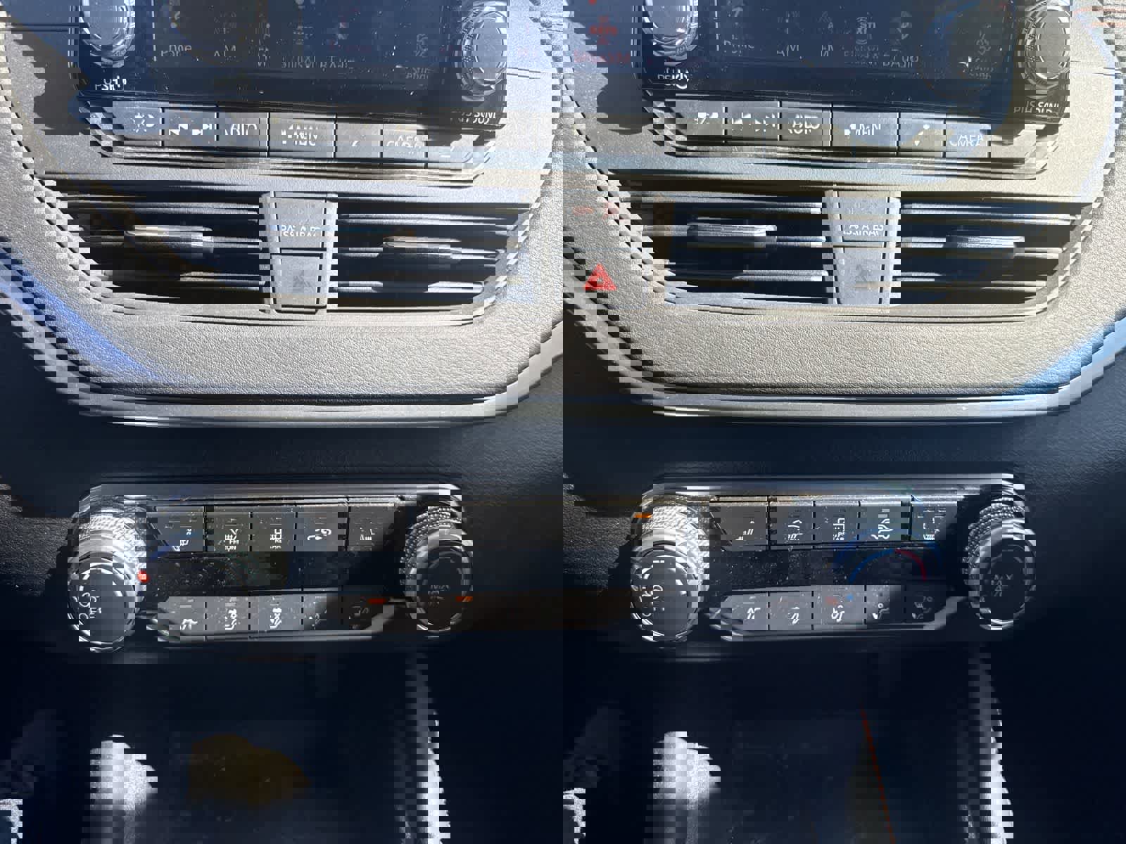 Used 2019 Nissan Altima 2.5 SR w/ SR Premium Package image 26