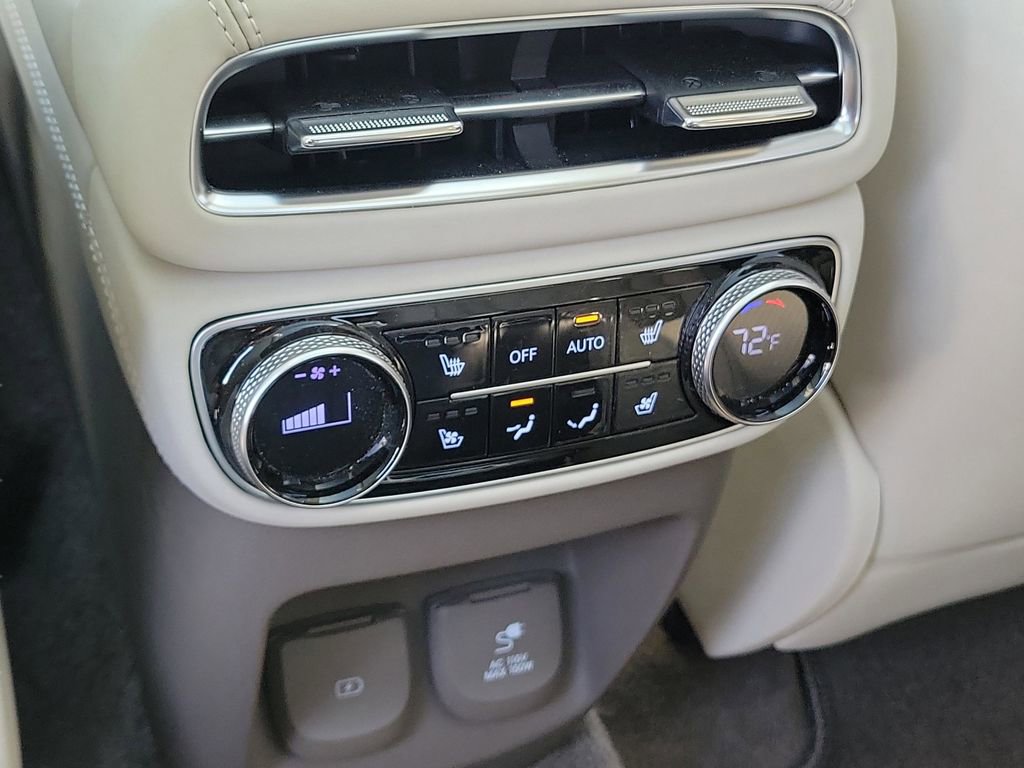 Used 2024 Genesis GV80 3.5T Prestige Signature image 13