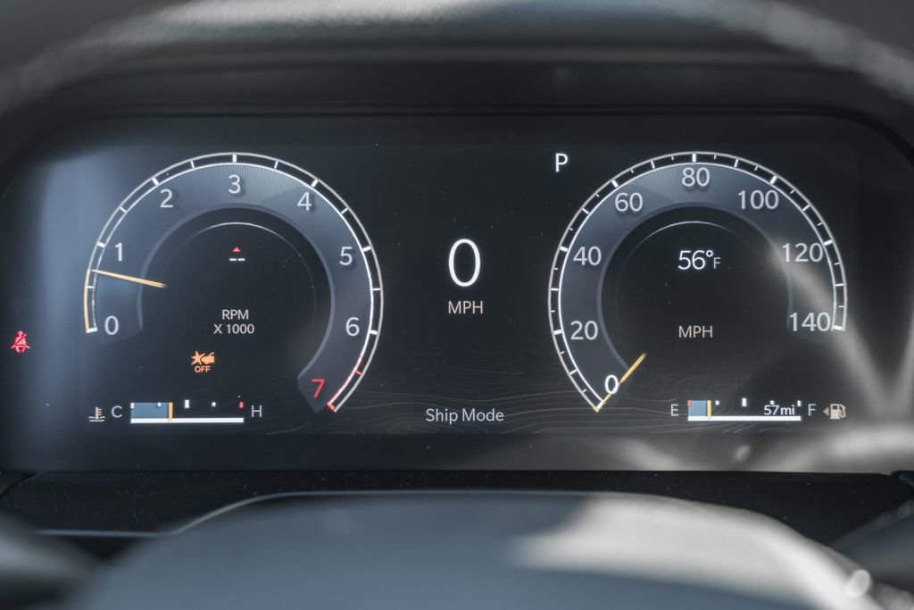 New 2025 Jeep Grand Cherokee Laredo X w/ Luxury Tech Group I image 39