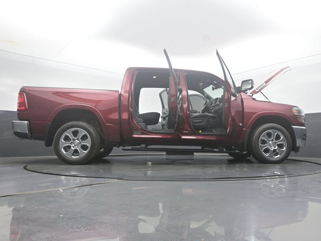 Used 2025 RAM 1500 Big Horn AWD/4WD image 59