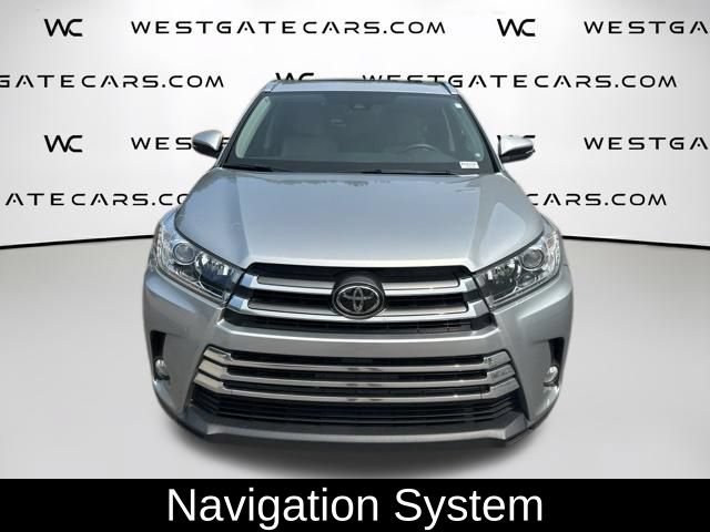 Used 2017 Toyota Highlander Limited FWD video 2