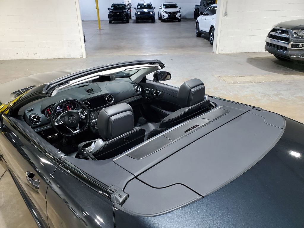 Used 2018 Mercedes-Benz SL 450 image 37