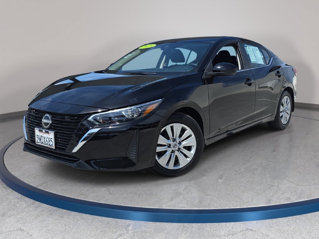 Used 2025 Nissan Sentra S FWD image 1