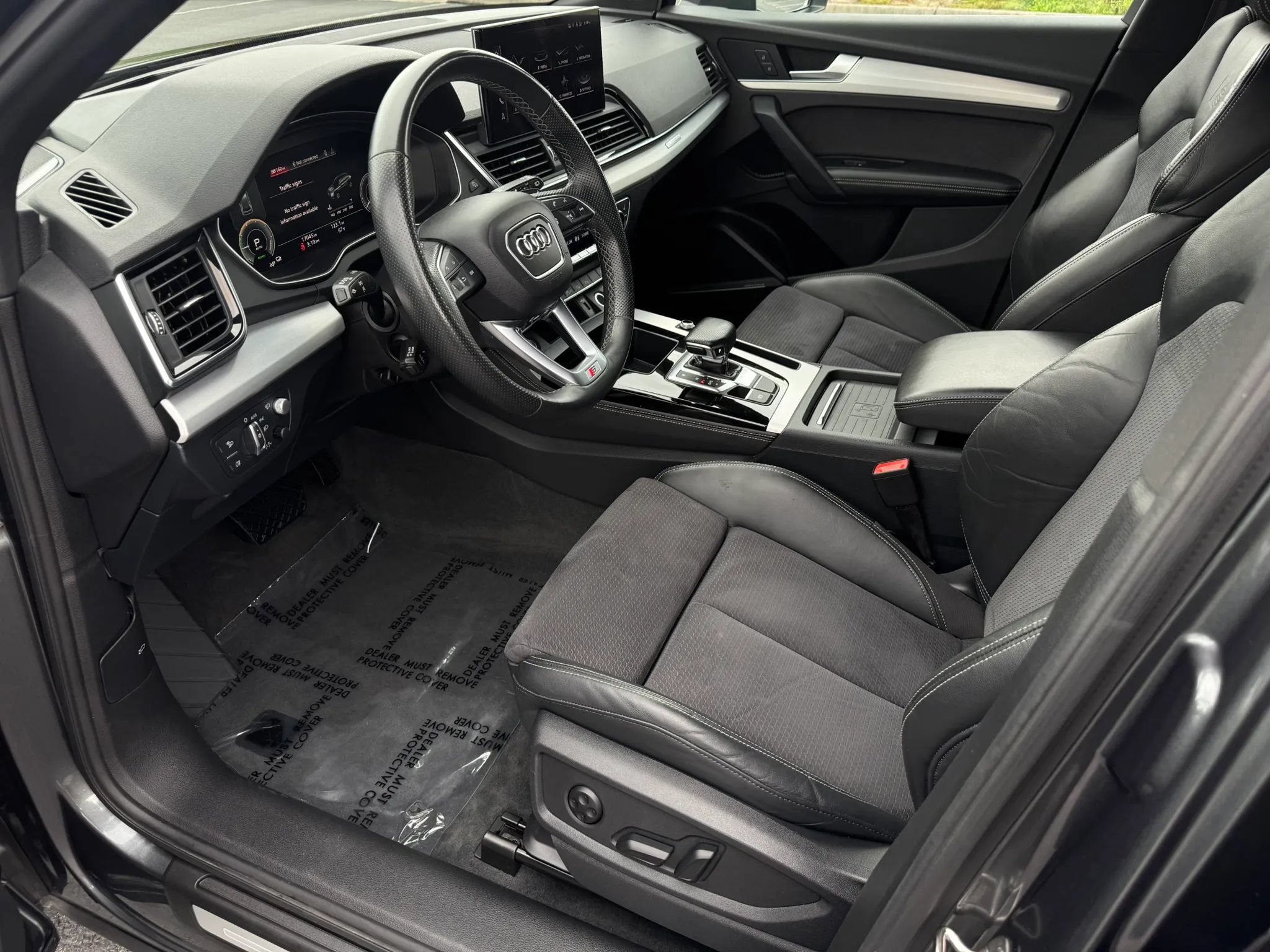 Used 2023 Audi Q5 e Prestige w/ Prestige Package AWD/4WD image 23