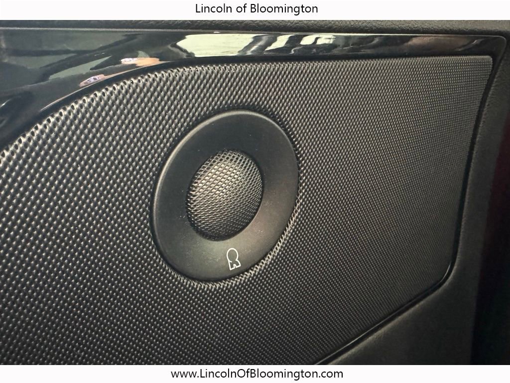 Used 2022 Lincoln Aviator Reserve w/ Elements Package Plus image 40