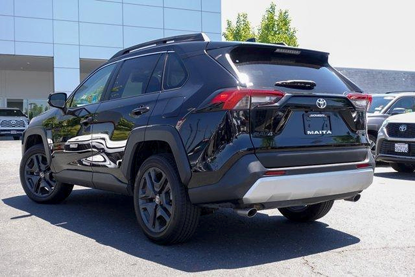 Certified 2024 Toyota RAV4 Adventure AWD/4WD image 8