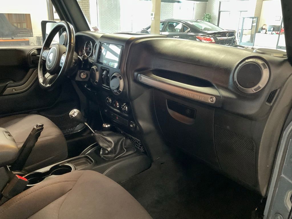 Used 2015 Jeep Wrangler Unlimited Sport w/ Quick Order Package 23S image 20