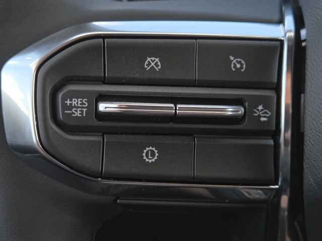New 2026 GMC Acadia Elevation w/ Black Edition AWD/4WD image 13