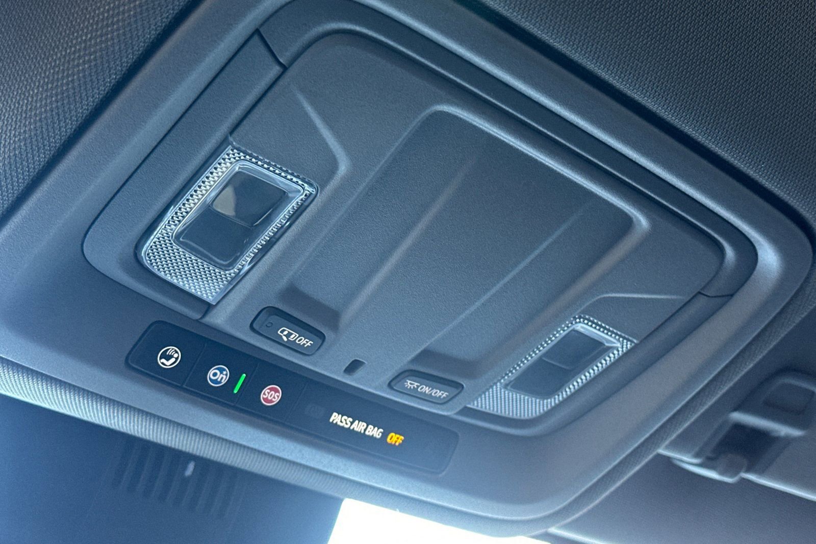 Used 2025 GMC Sierra 1500 Elevation image 23