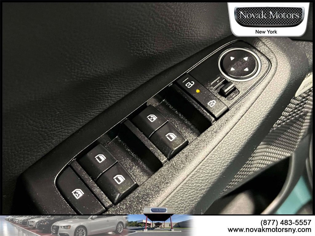 Used 2024 Kia Seltos SX image 19