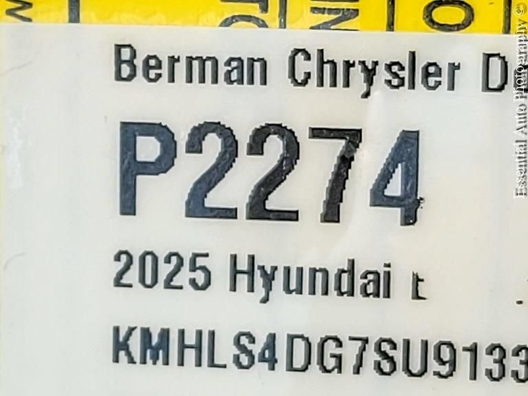 Used 2025 Hyundai Elantra SEL FWD image 32