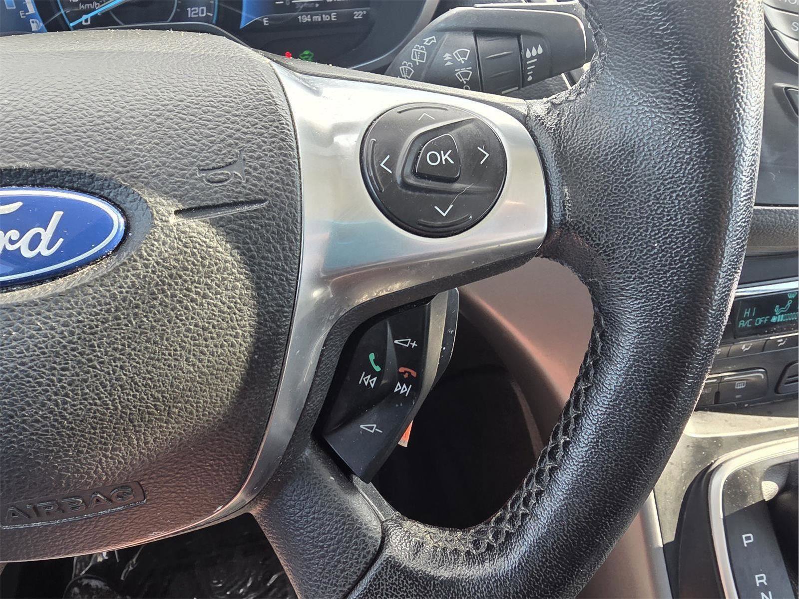 Used 2015 Ford C-MAX SE image 18