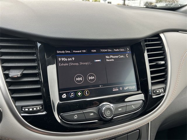 Used 2022 Chevrolet Trax LT w/ LT Convenience Package image 13