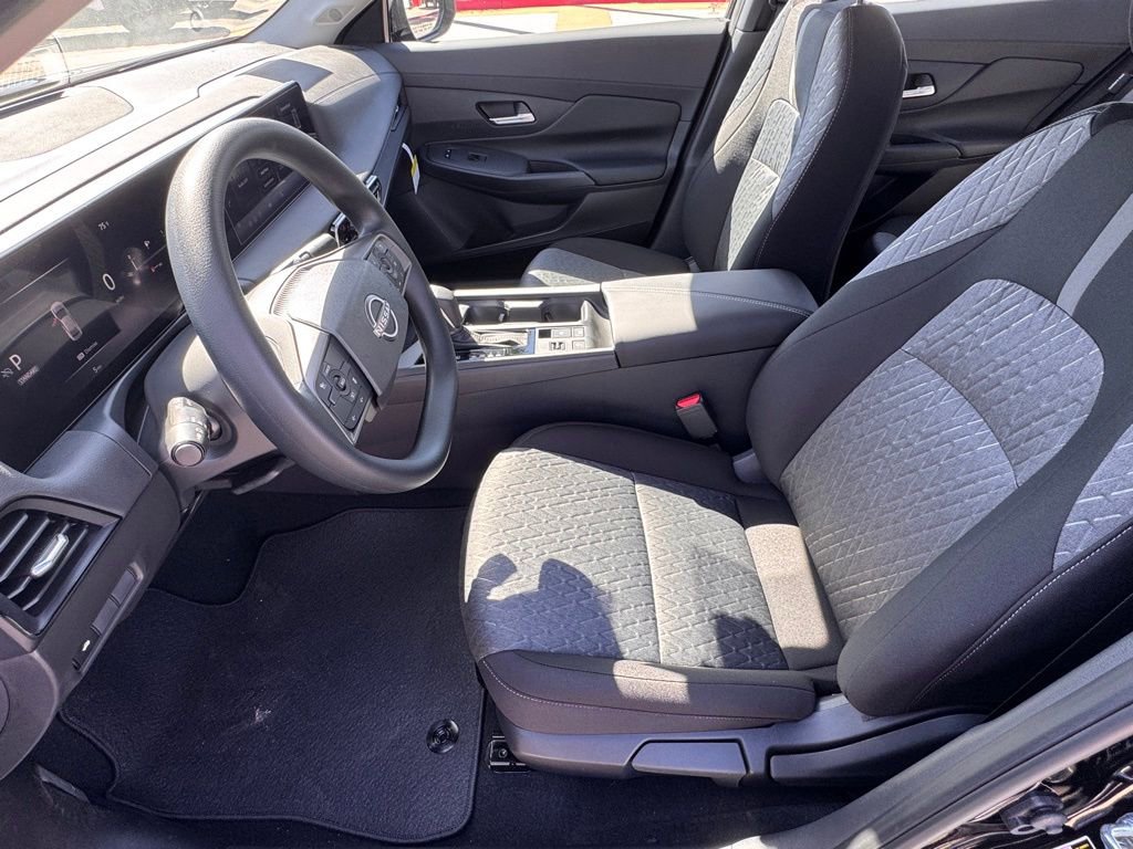 New 2026 Nissan Sentra SV image 9