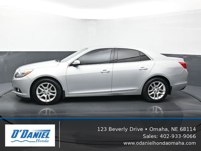 Used 2013 Chevrolet Malibu Eco w/ Navigation Package FWD image 2