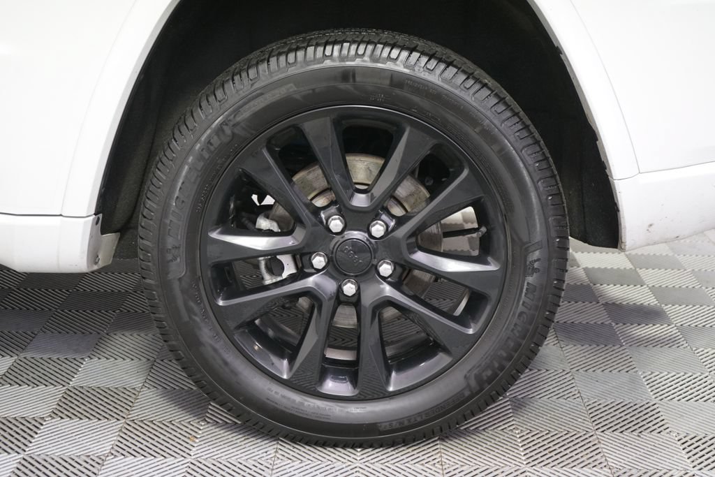 Used 2021 Jeep Grand Cherokee Laredo X AWD/4WD image 20