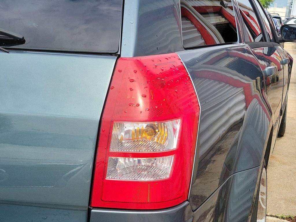 Used 2006 Dodge Magnum SXT image 4