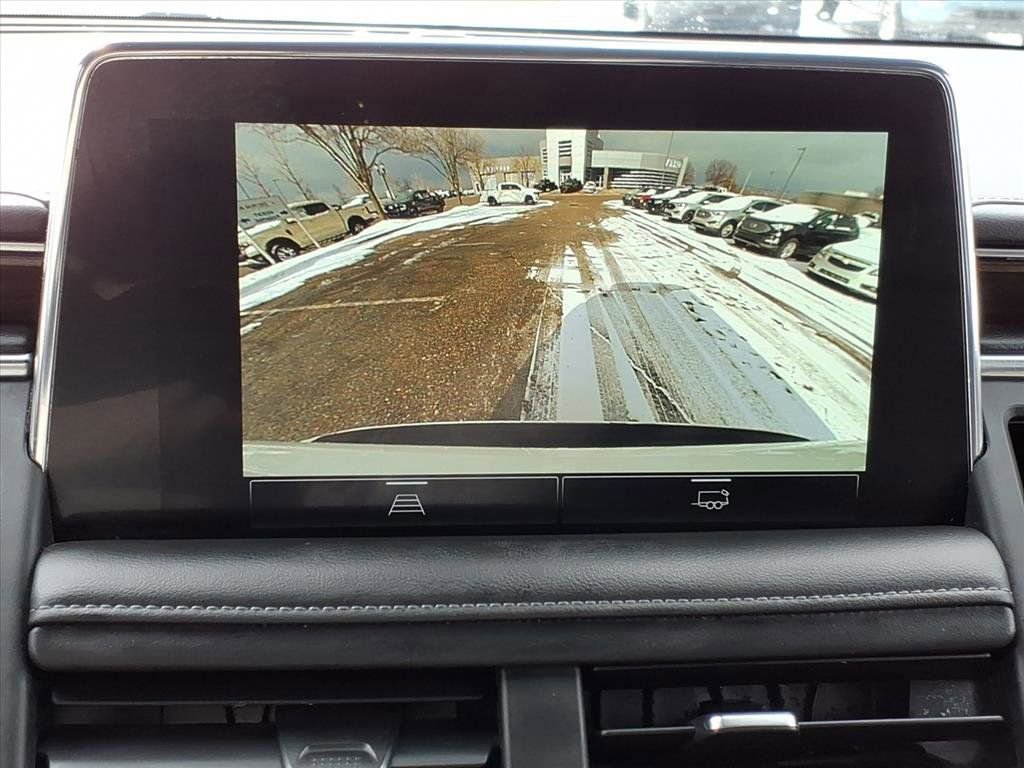 Used 2022 GMC Yukon SLE w/ Gmc Pro Safety Plus Package image 19